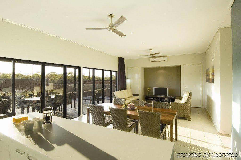 Oaks Cable Beach Resort 외부 사진